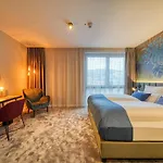 Vienna House Easy By Wyndham 酒店