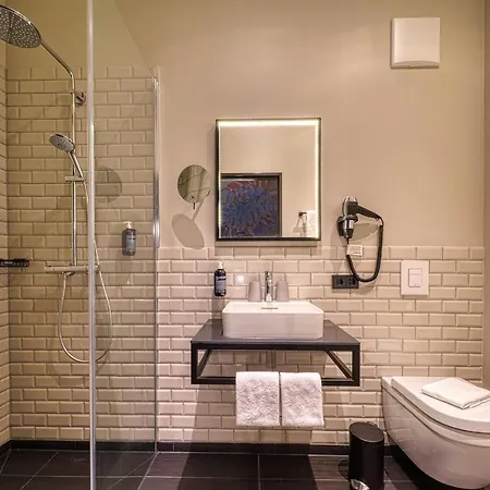 Vienna House Easy By Wyndham Hotel