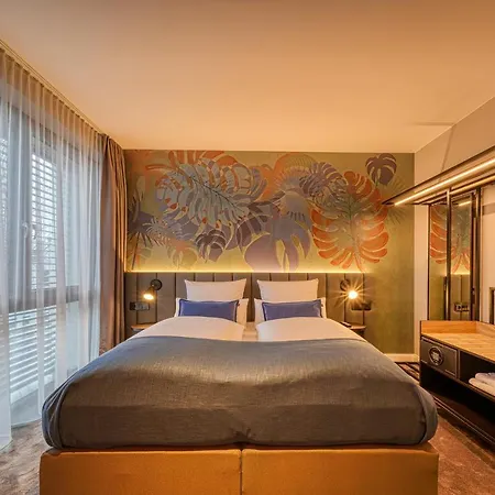 Hotel Vienna House Easy By Wyndham 3*