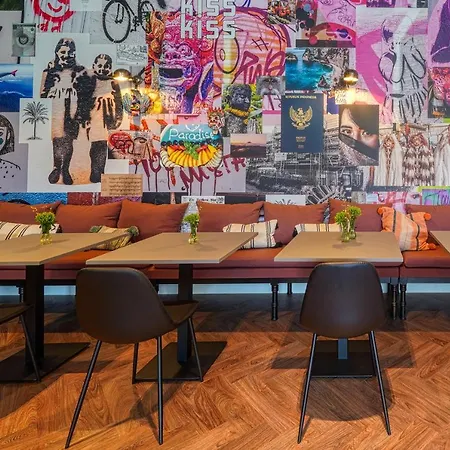 Vienna House Easy By Wyndham Hotel