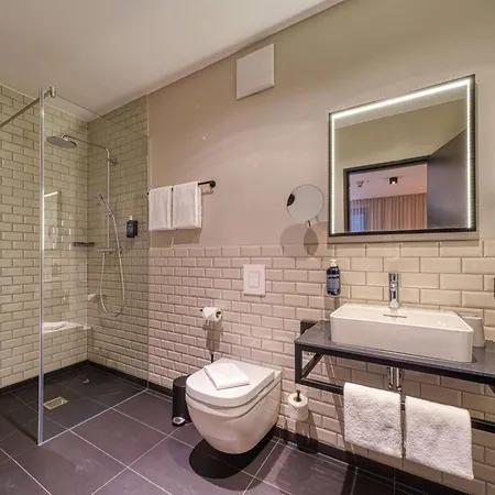 Sunday Hotel Bonn Βόννη