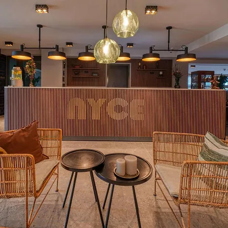 Vienna House Easy By Wyndham 3* Bonn