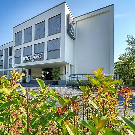 Sunday Hotel Bonn