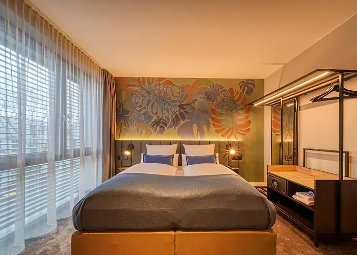 Отель Vienna House Easy By Wyndham 3*