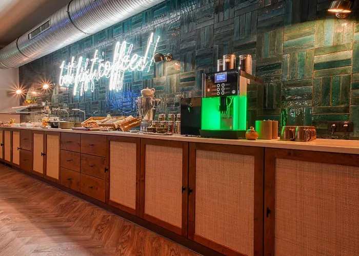 Vienna House Easy By Wyndham 3*